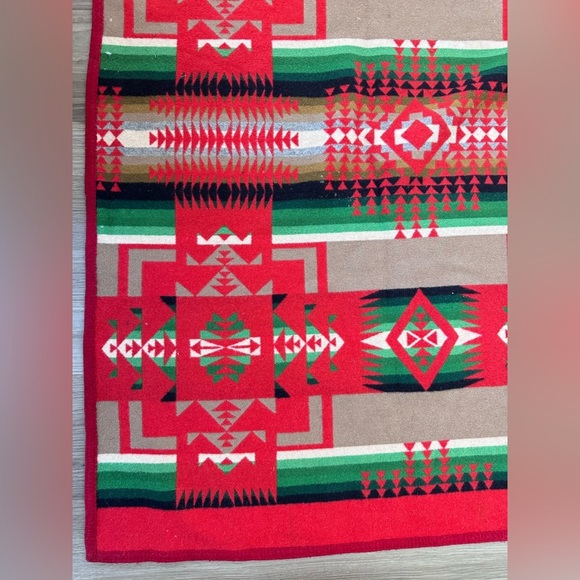 Vintage Pendleton Beaver State Chief Joseph Aztec Blanket Throw Reversible 61x71 - Picture 12 of 12